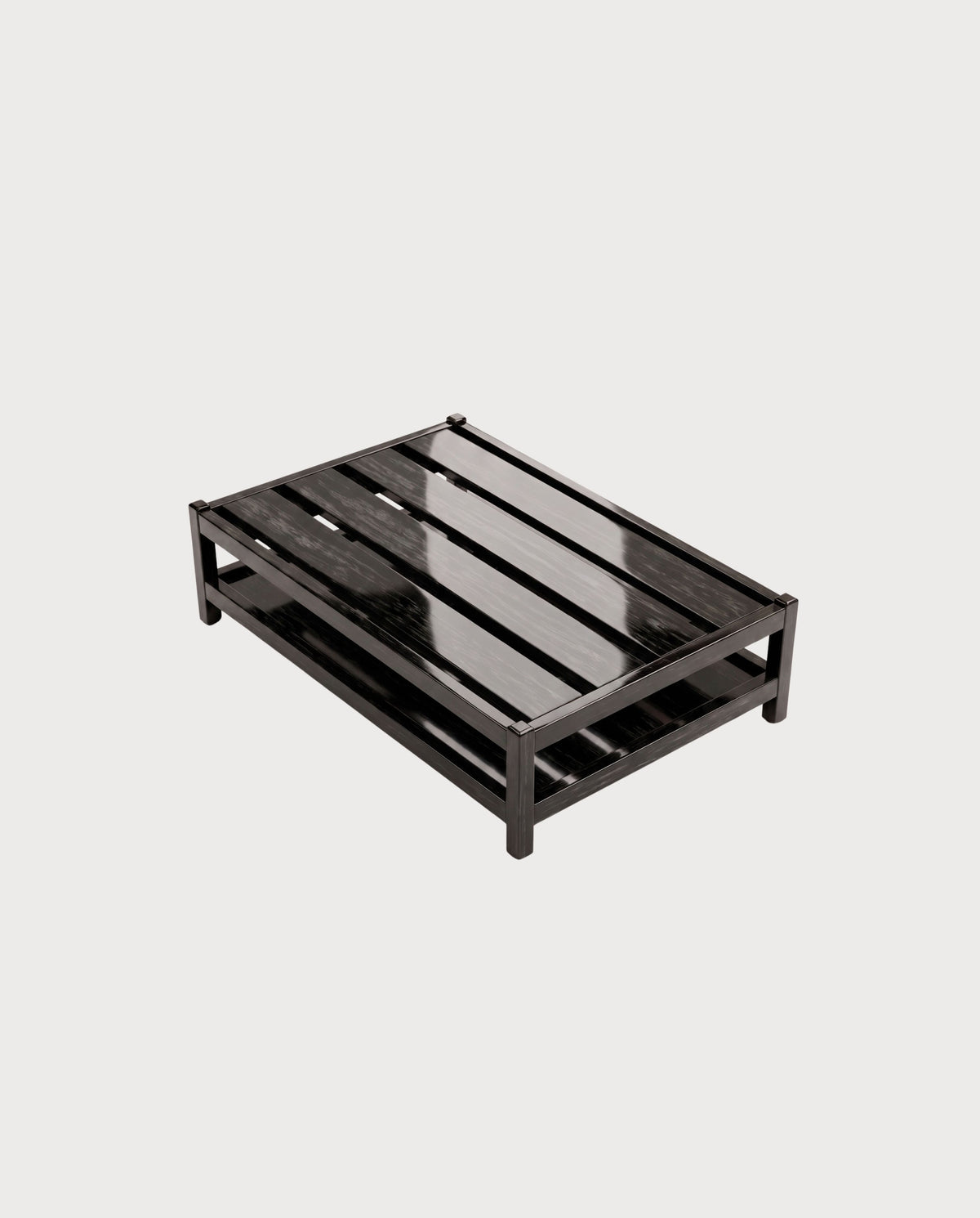 Table basse Cardinal, laque noire, vue d'ensemble sur fond blanc cassé, Monde Singulier Editions