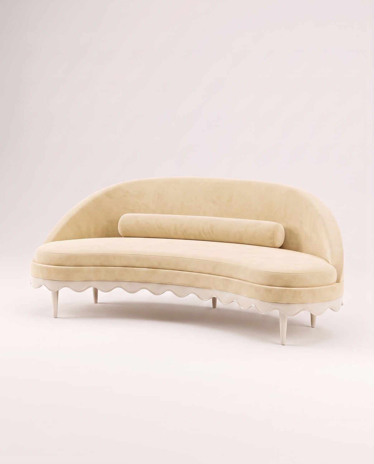Canapé Romance blanc cassé, tissu crème, coussin traversin et base festonnée, Monde Singulier Editions
